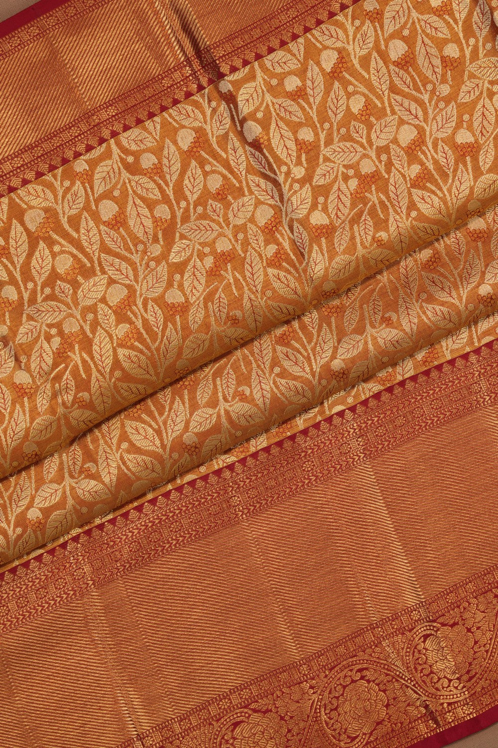 Kanchipattu Tissue Brocade Gold Saree