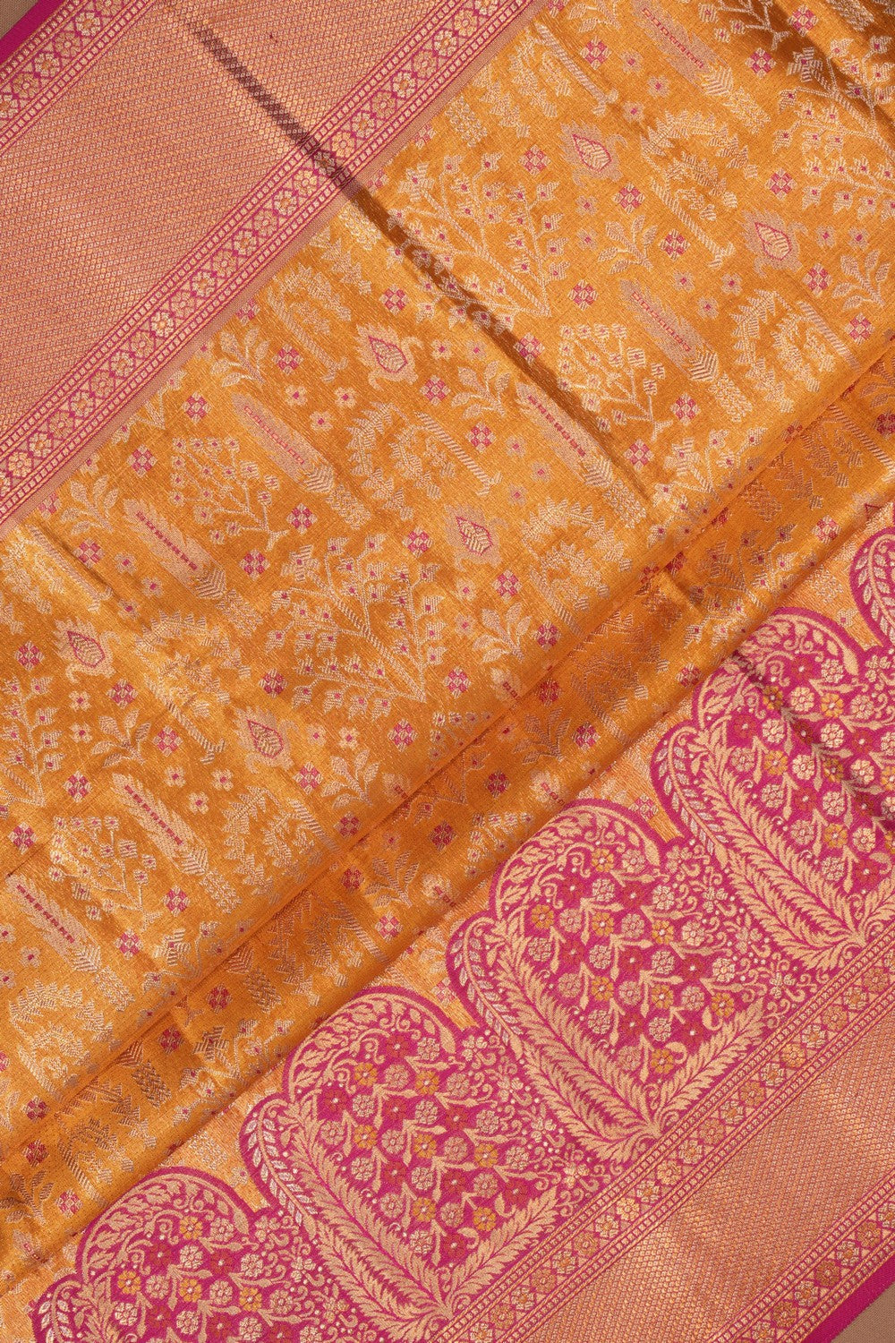 Kanchipattu Brocade Gold Saree