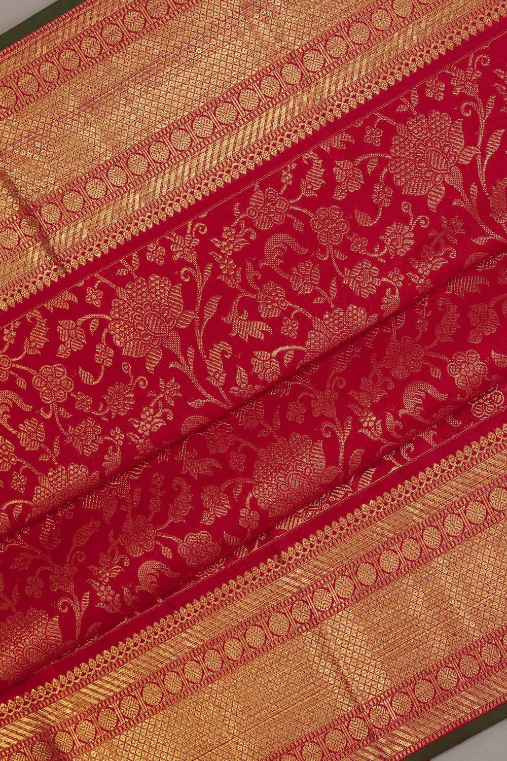 Kanchipattu Brocade Red Saree