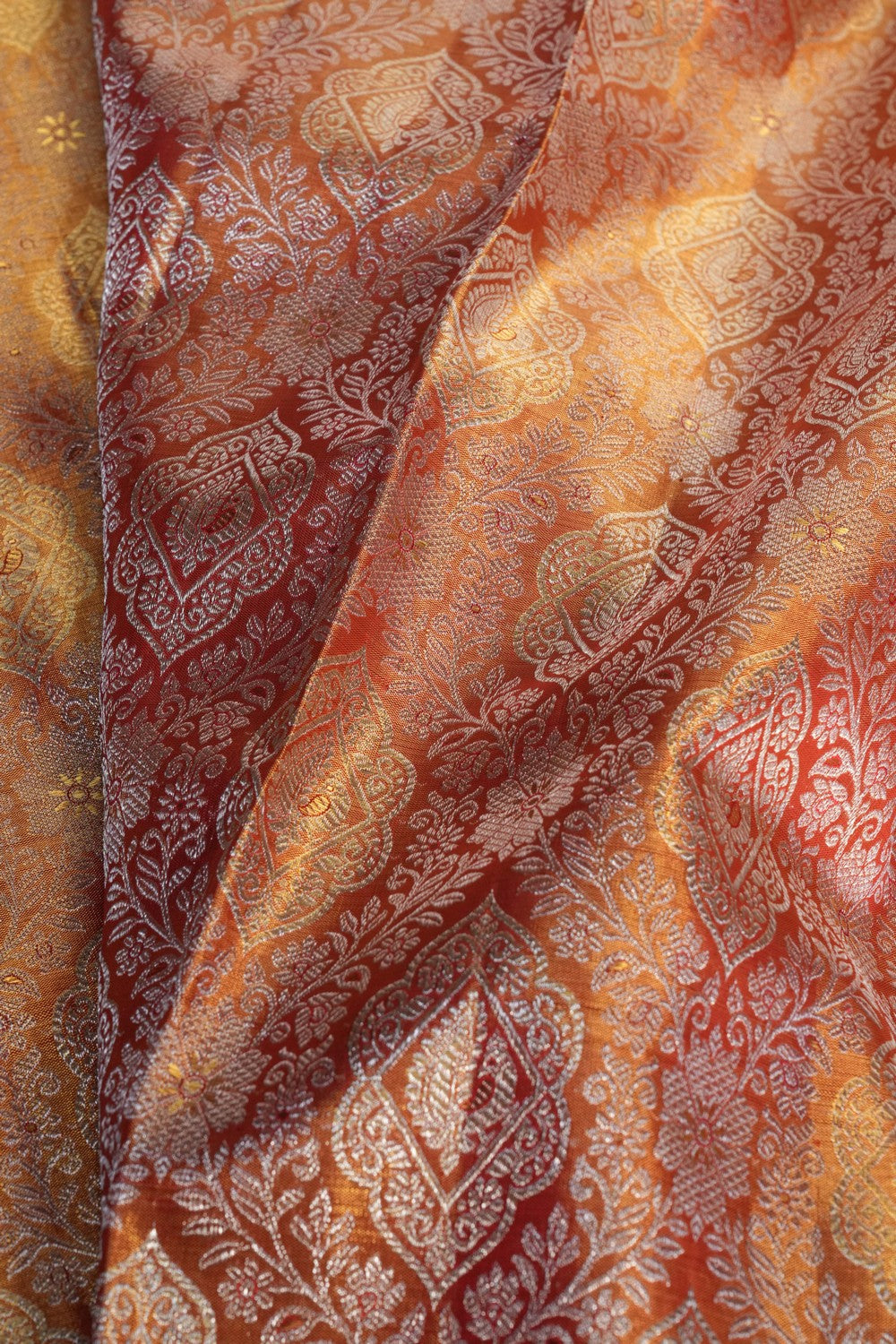 Kanchipattu Tissue Brocade Gold Saree