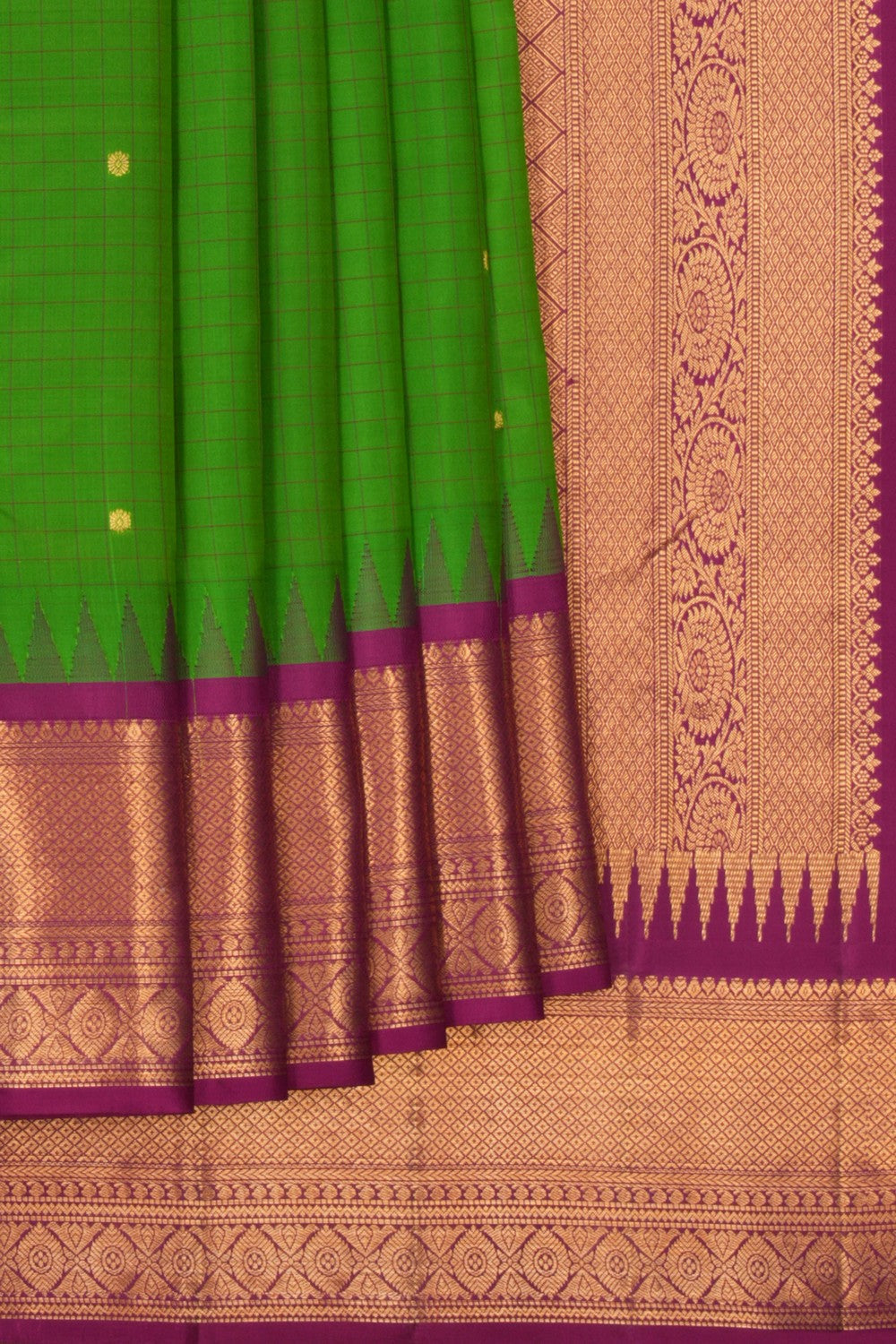 Kanchipattu Kattam Green Saree