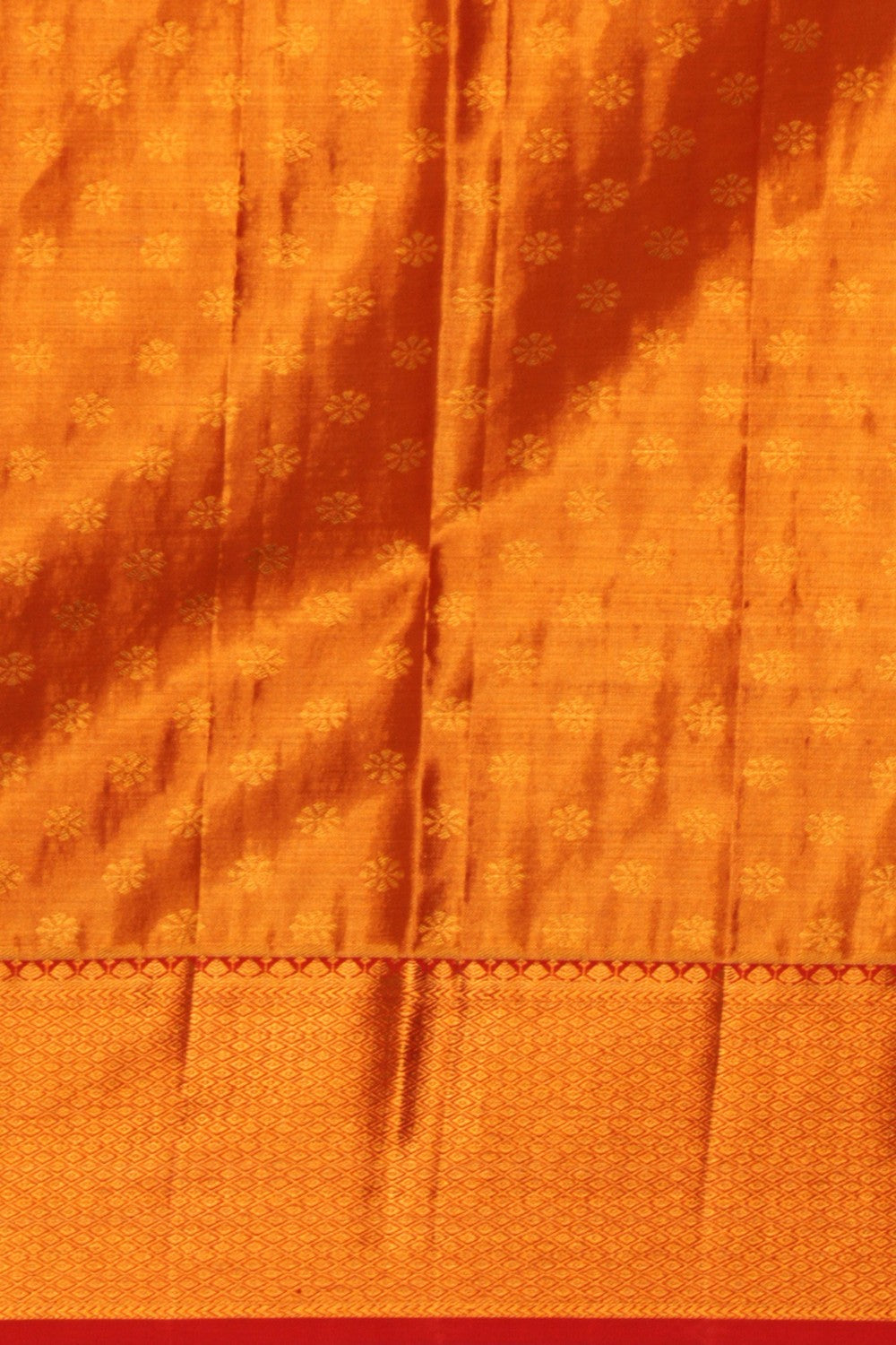 Kanchipattu Rangkat Brocade Saree