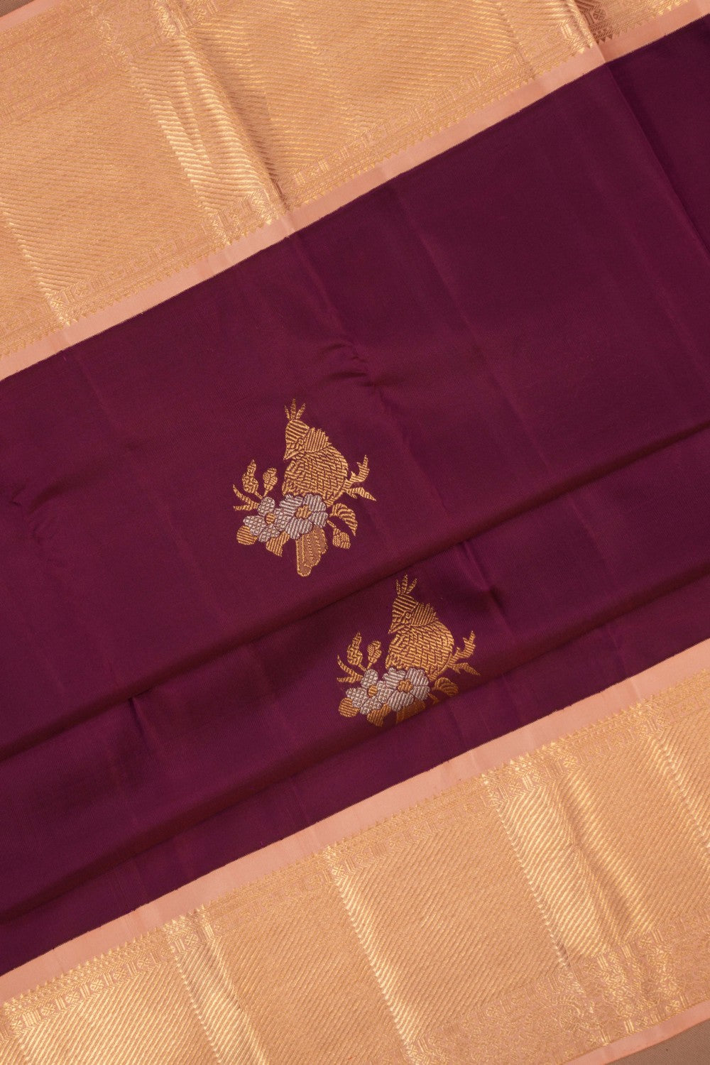 Kanchipattu Violet Saree