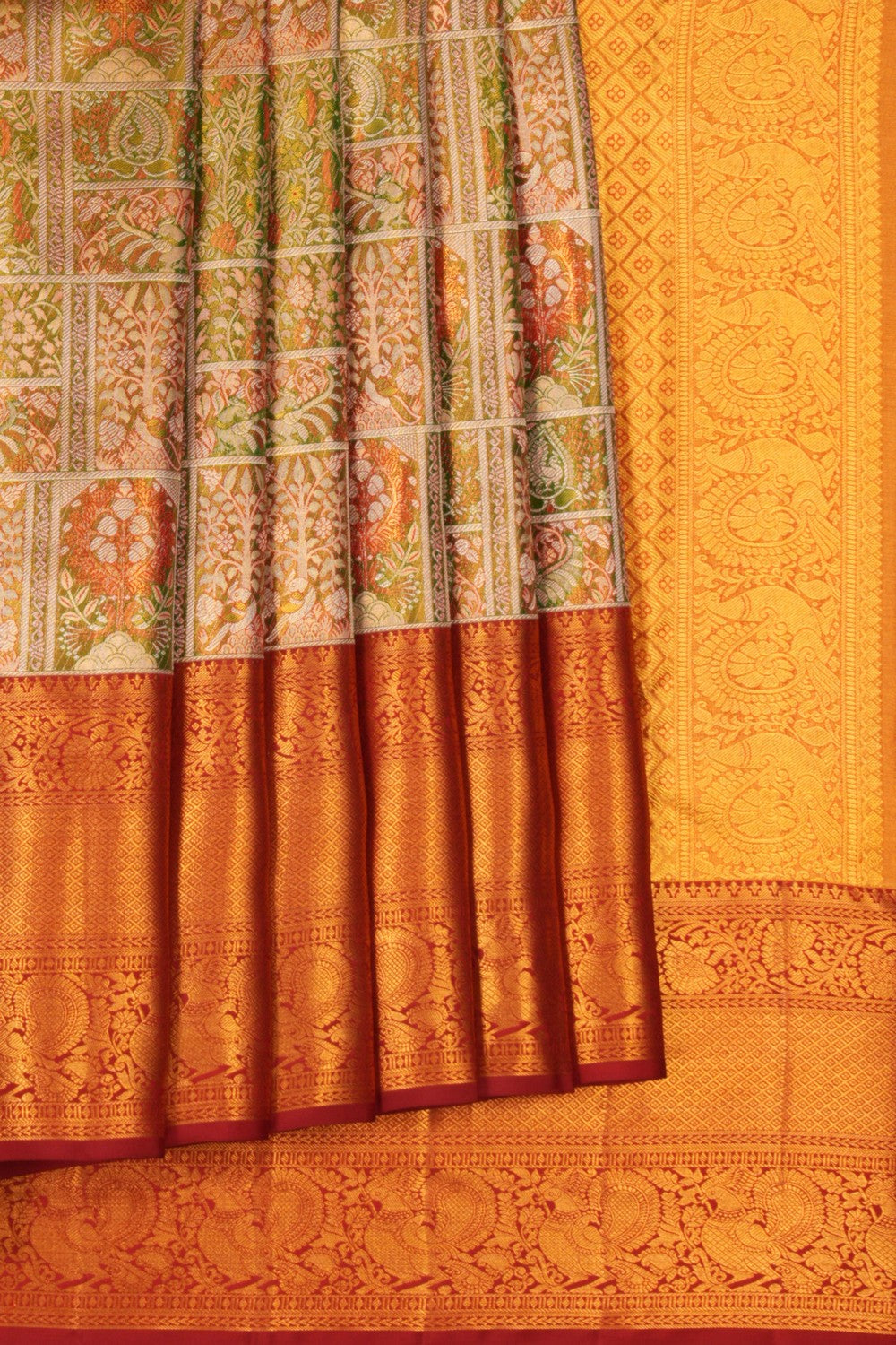 Kanchipattu Tissue Brocade Saree