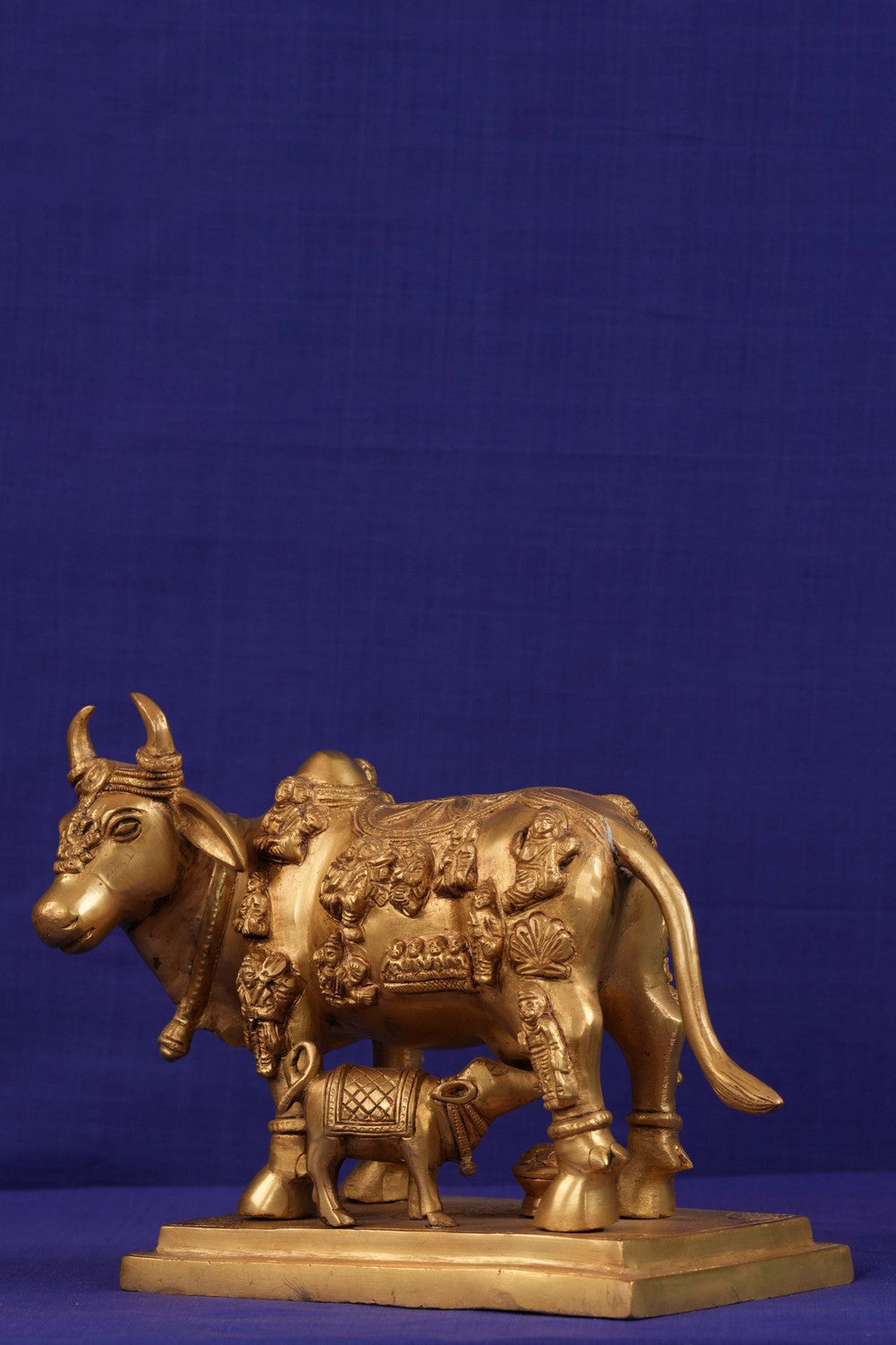 Image of Brass Kamdhenu Cow with Calf Statue