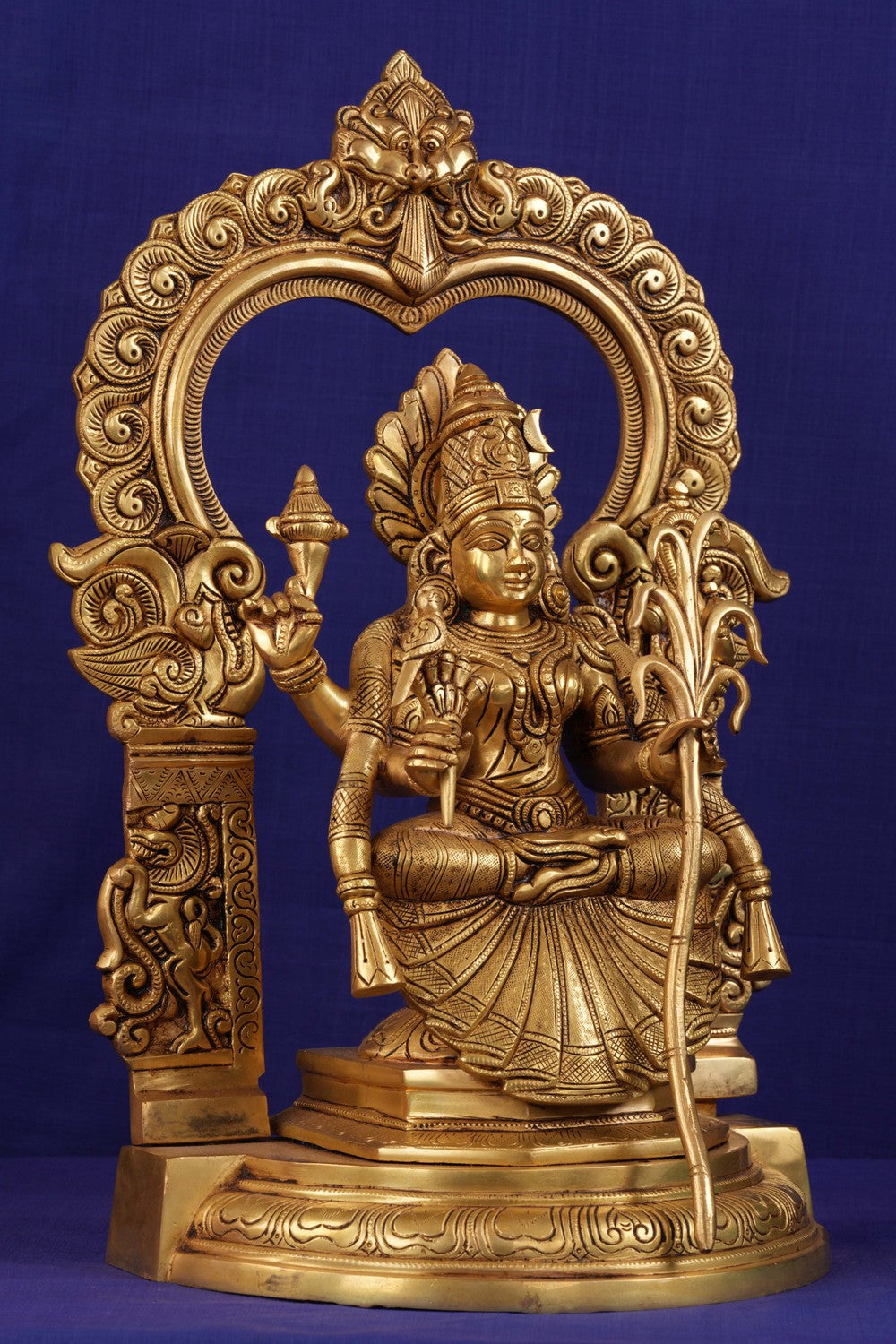 Image of Brass idol of Goddess Padmavathi