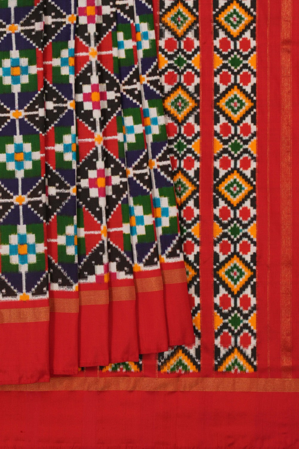 Pochampally Pattern Pochampally Ikat Silk Saree – Kalanjali