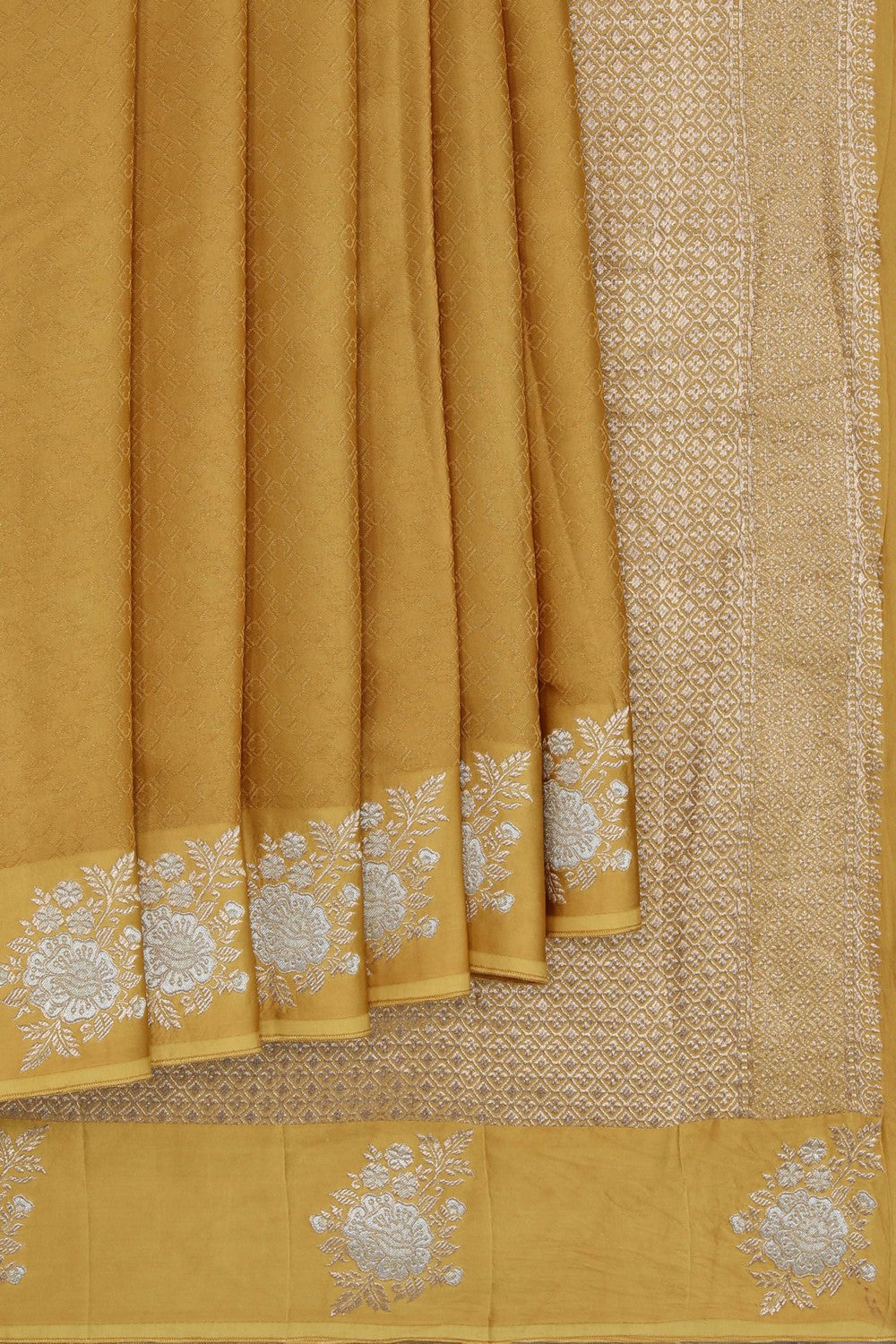 Banarasi Self-Jacquard Saree