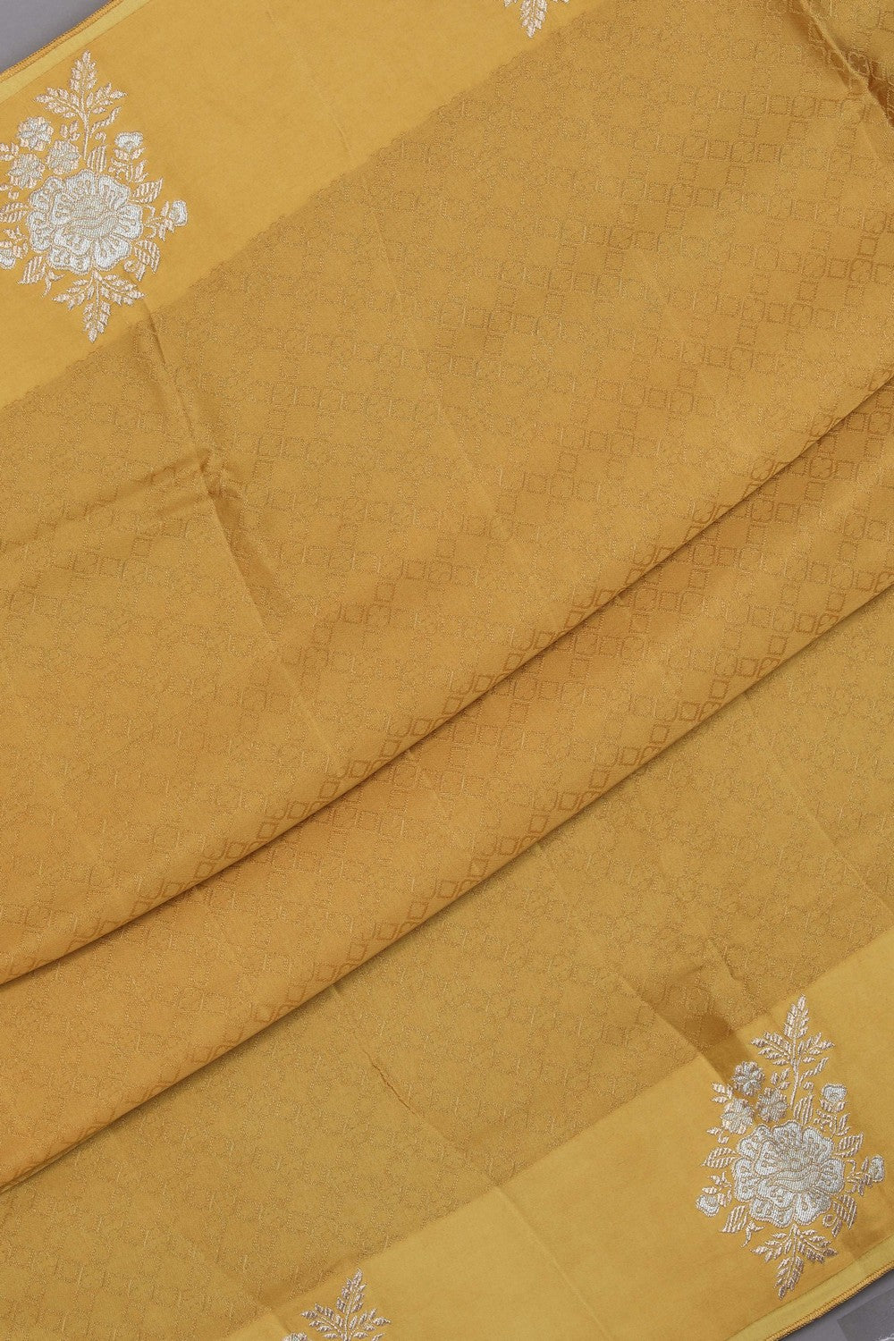 Banarasi Self-Jacquard Saree