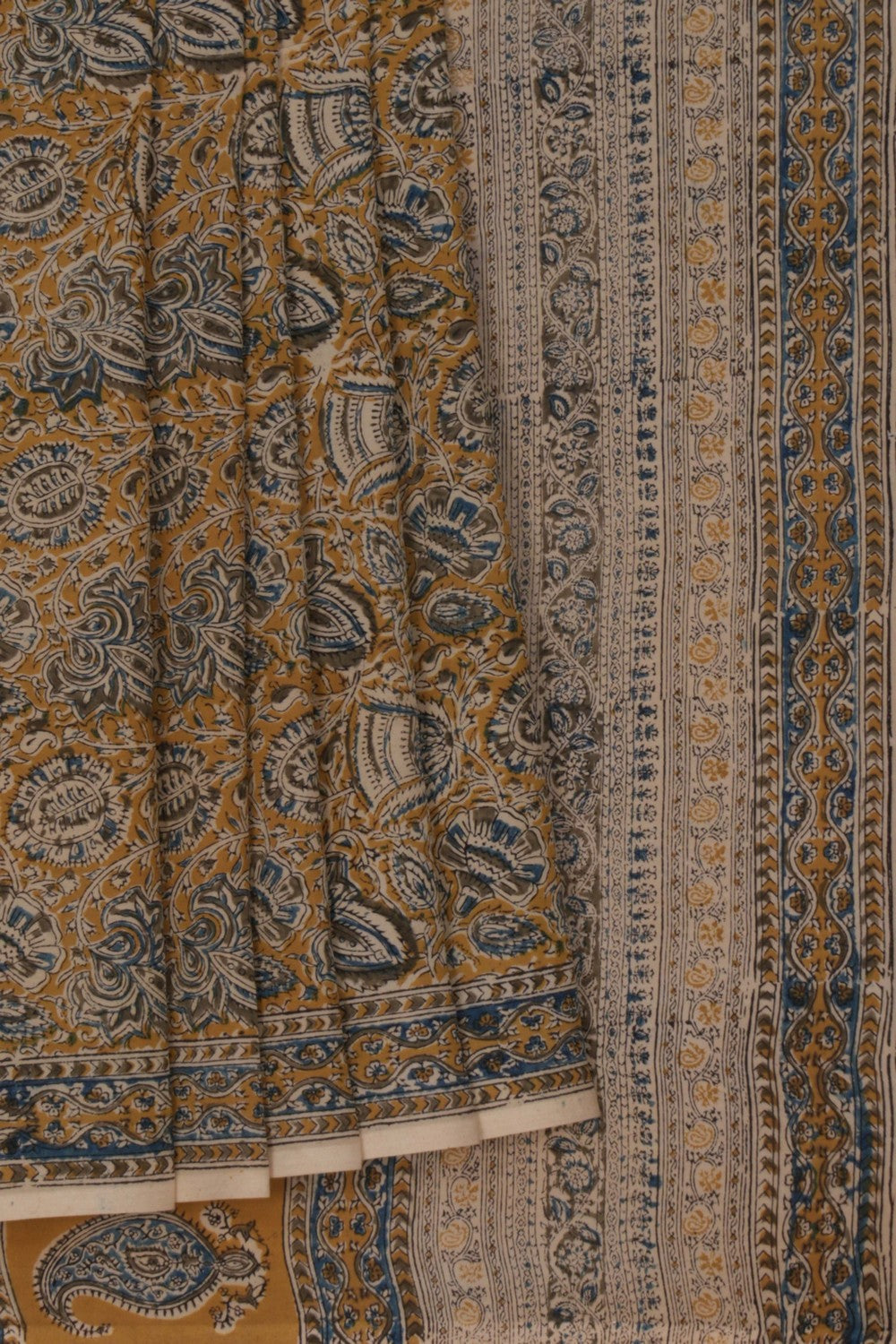 Image of A Floral Printed Saree