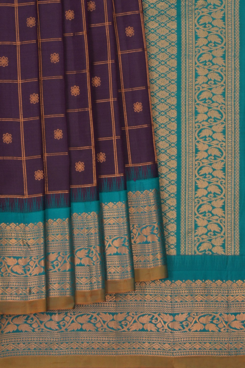Gadwal Kattam Violet Saree