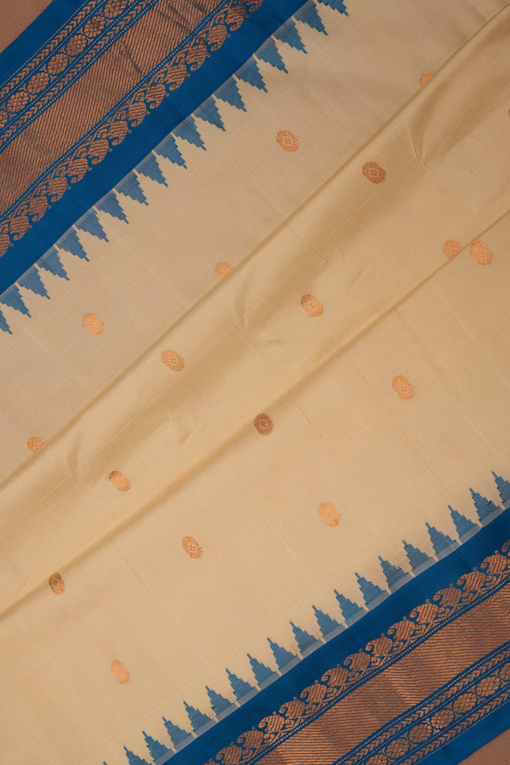 Image of Gadwal Silk Off White Saree