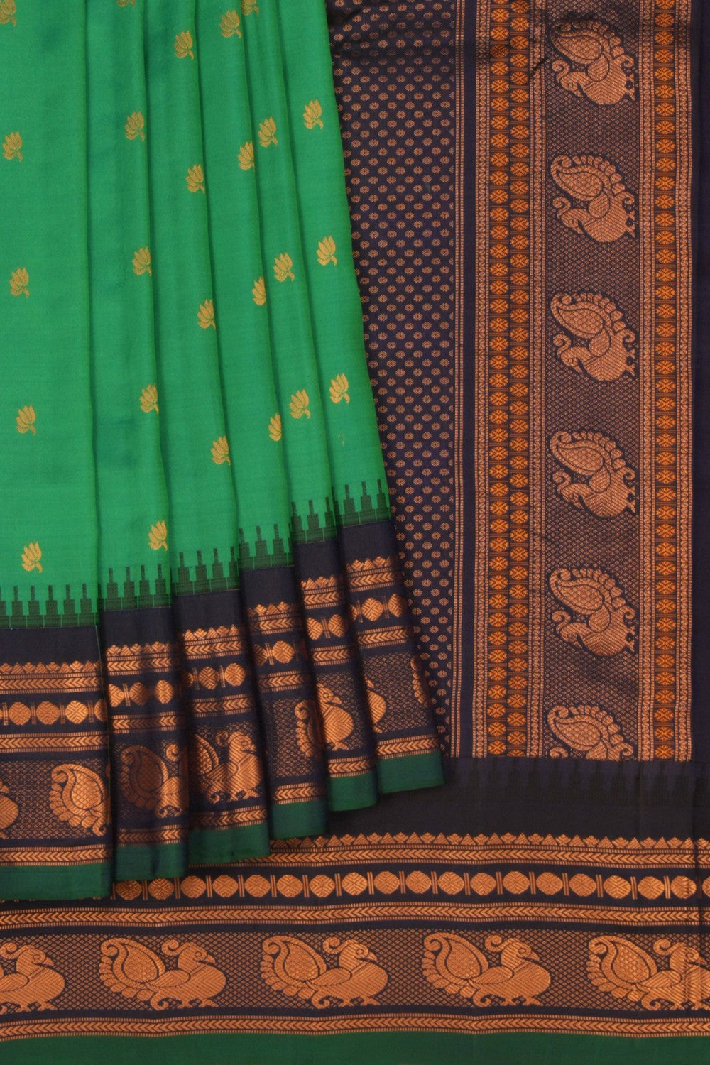 Image of Gadwal Silk Green Saree