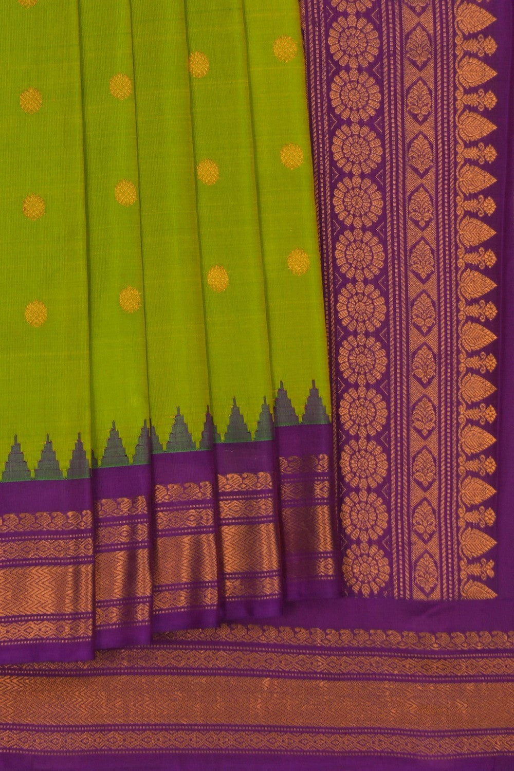 Image of Gadwal Silk Green Saree