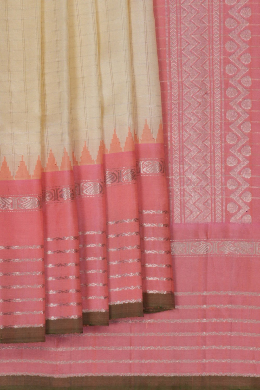 Gadwal Silk Kattam Cream Saree