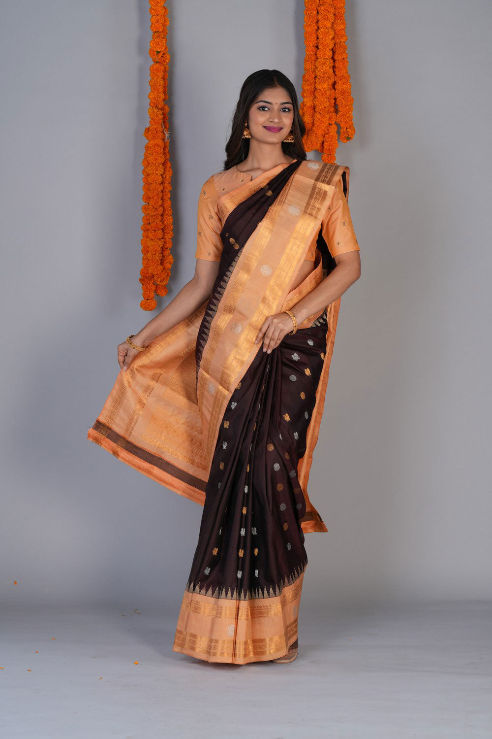 Image of Gadwal Silk Brown Saree