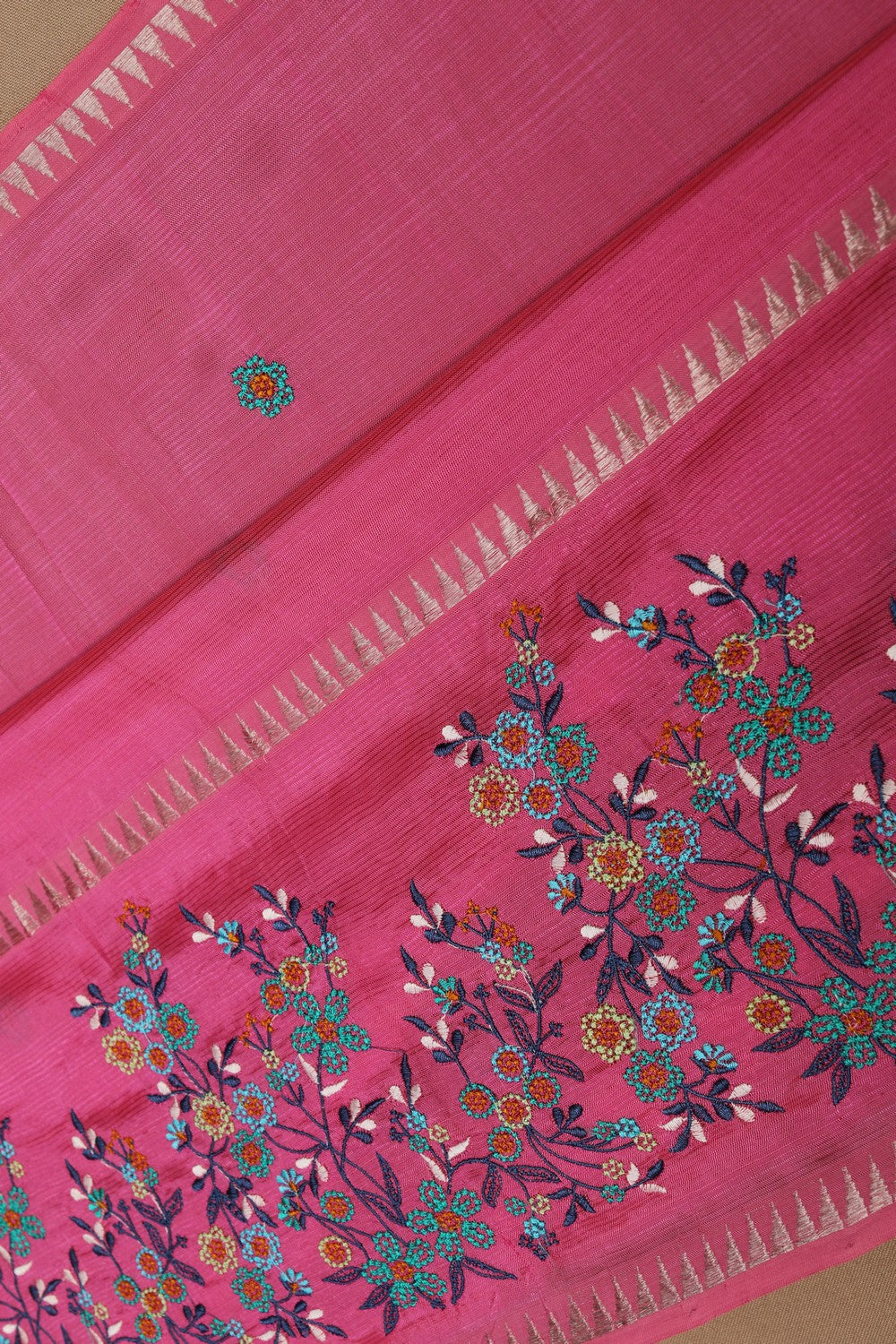 Mangalgiri Silk Embroidery Saree