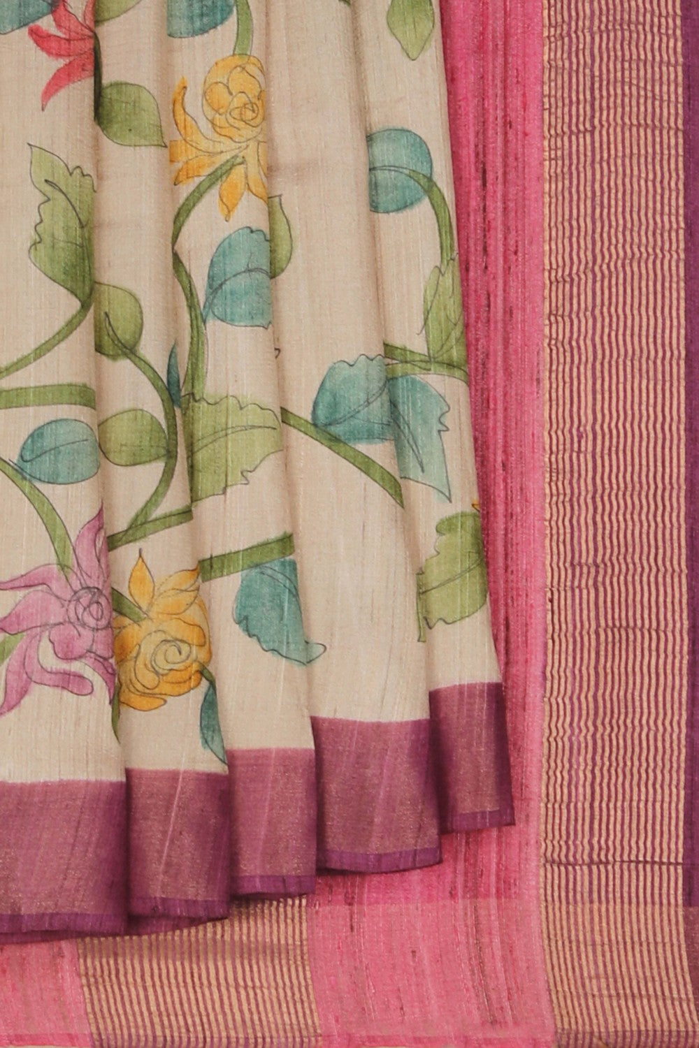 Image of A Floral Printed Saree