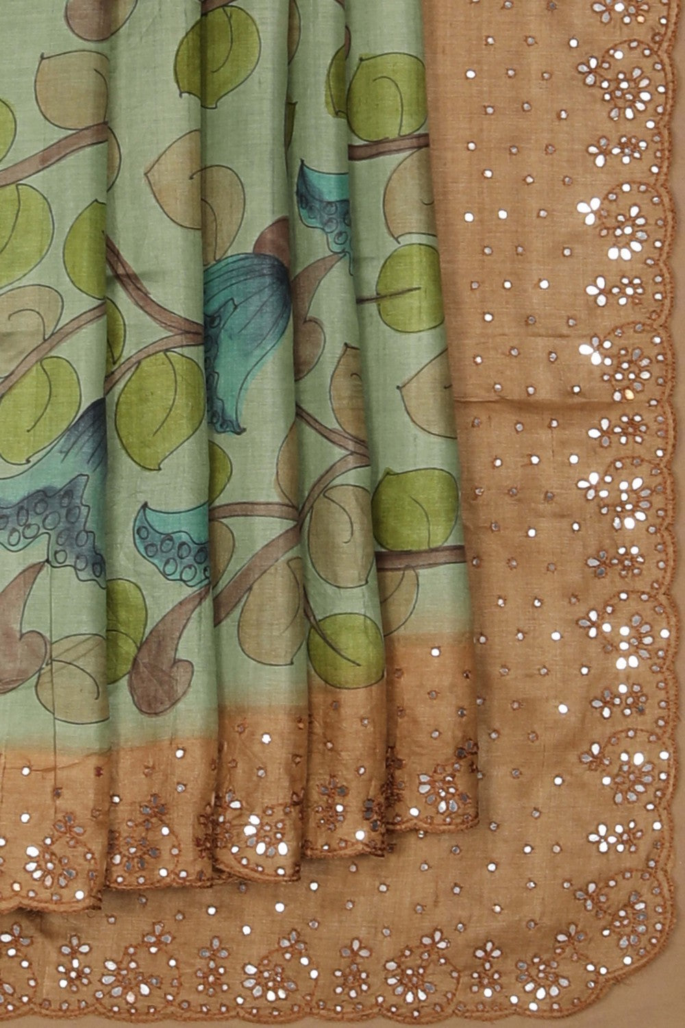 Image of A Floral Printed Saree