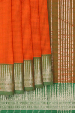 Image of Mangalgiri Silk Check Pattern Saree