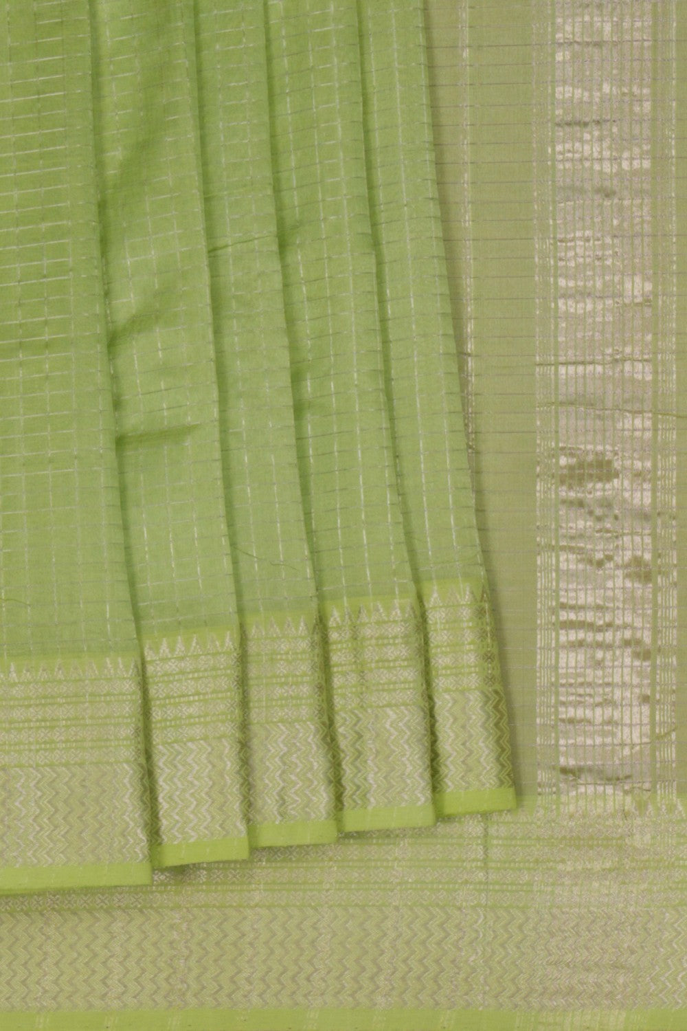 Image of Mangalgiri Silk Check Pattern Saree