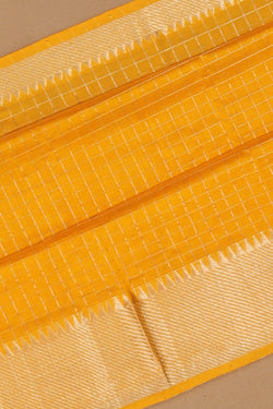 Image of Mangalgiri Silk Check Pattern Saree
