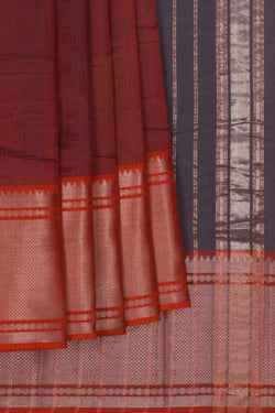 Image of Mangalgiri Silk Check Pattern Saree