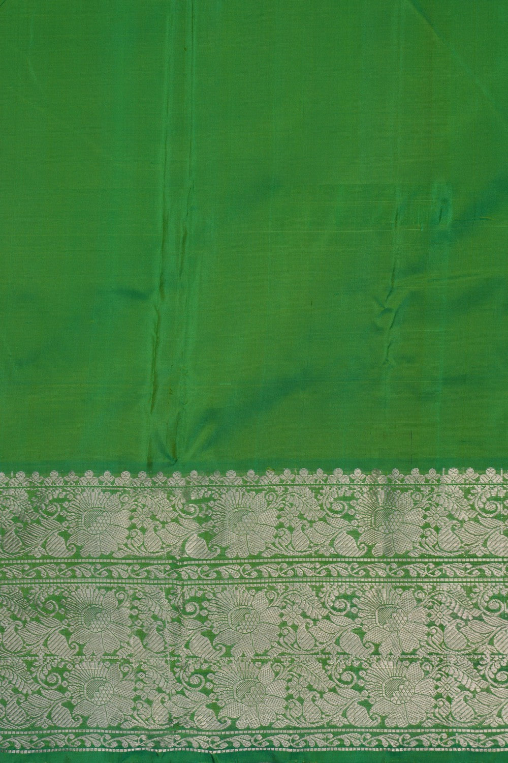 Mangalgiri Silk Green Saree