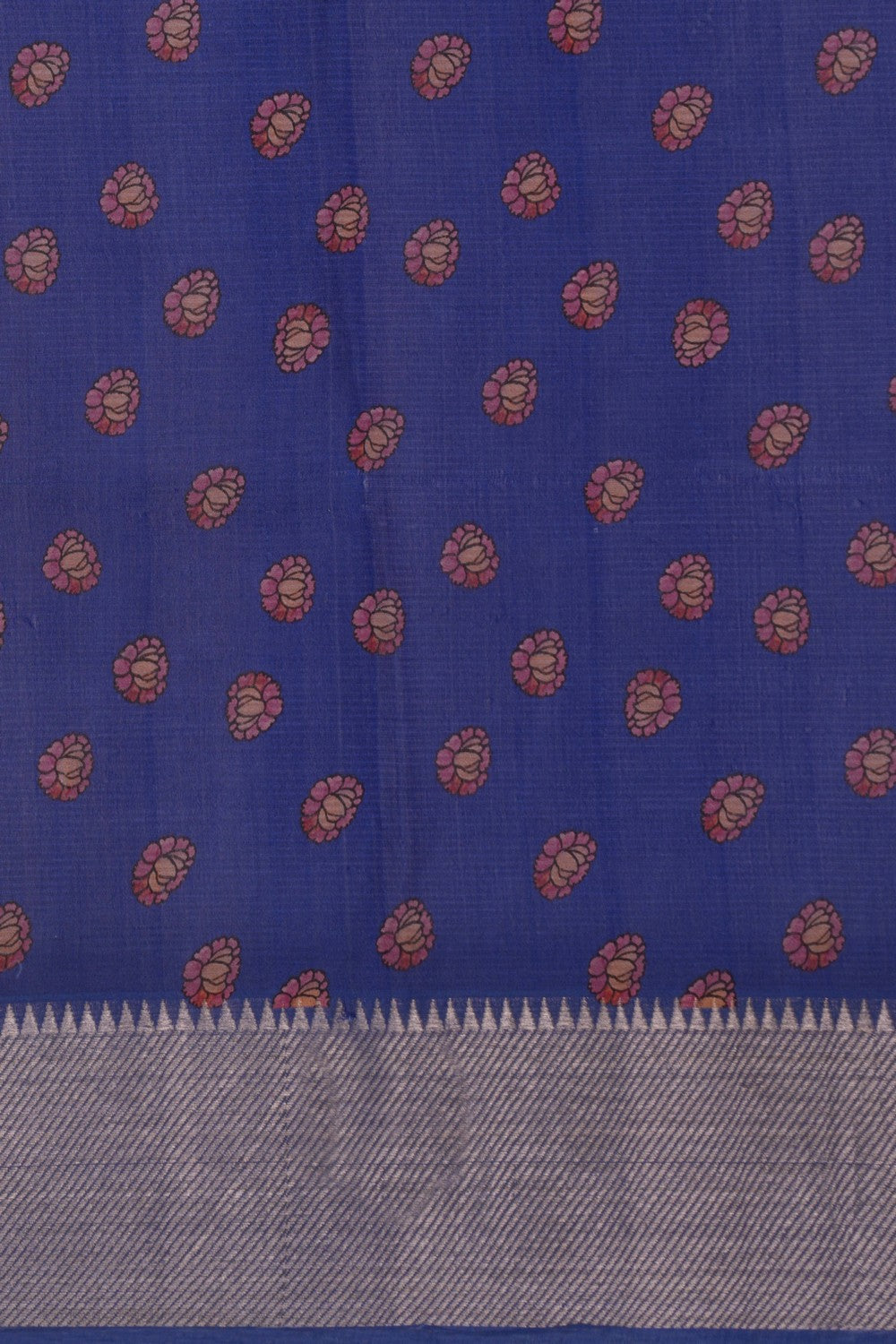 Image of A floral printed Mangalgiri silk saree