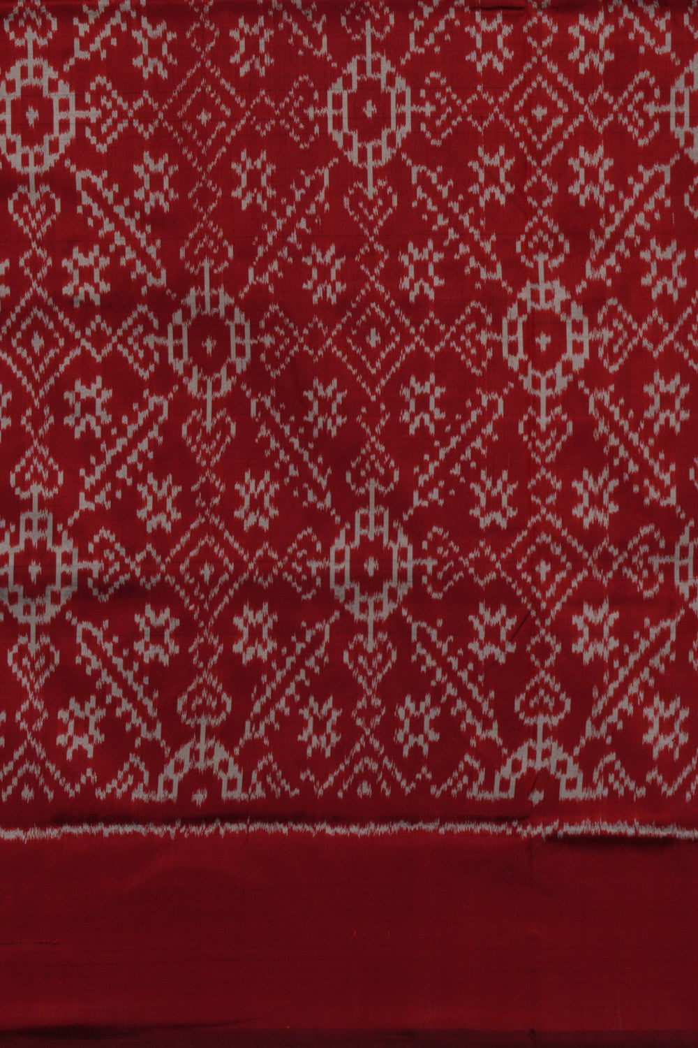 Pochampally Ikat Silk Cream Saree