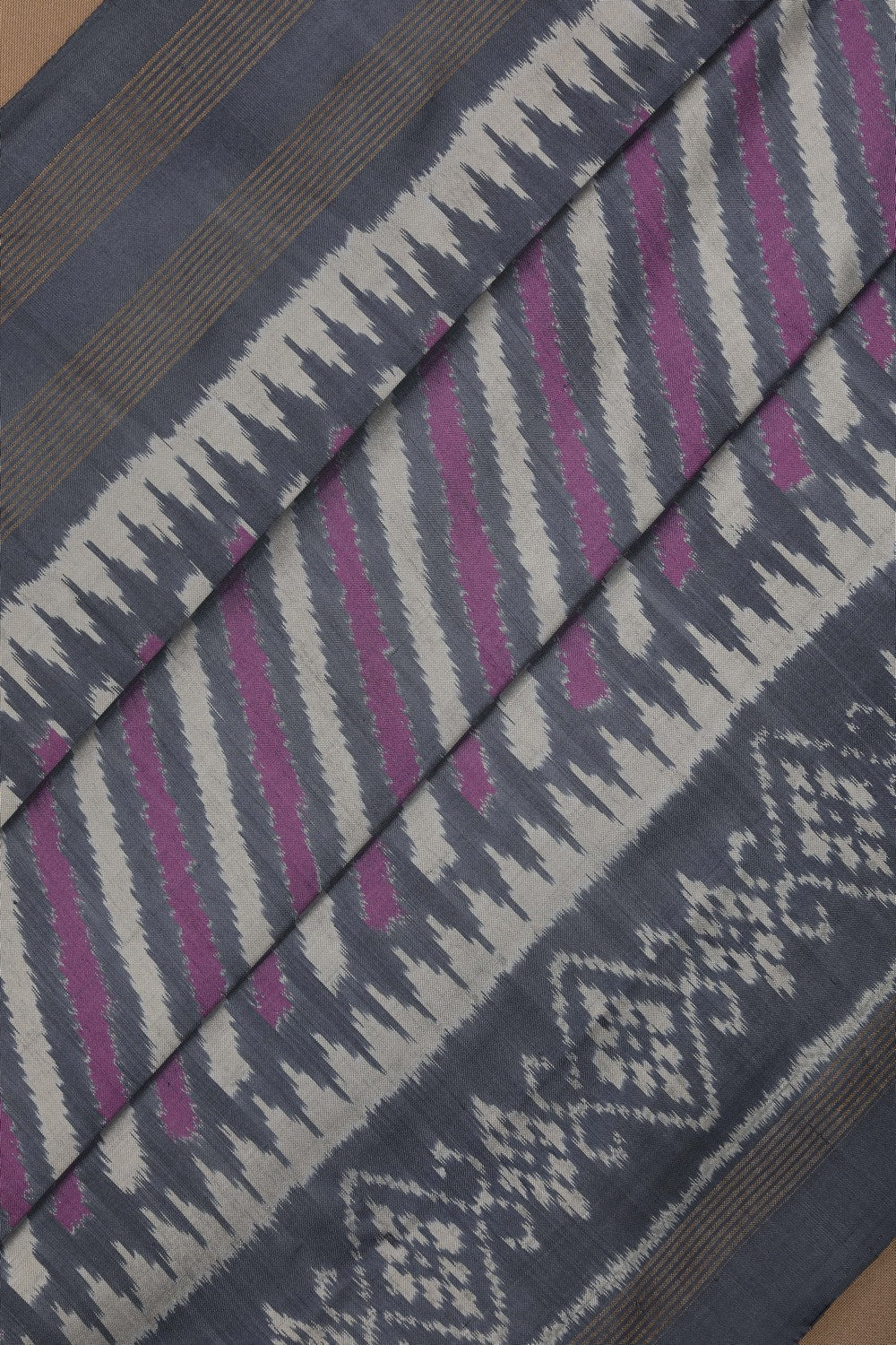 Pochampally Ikat Silk Saree