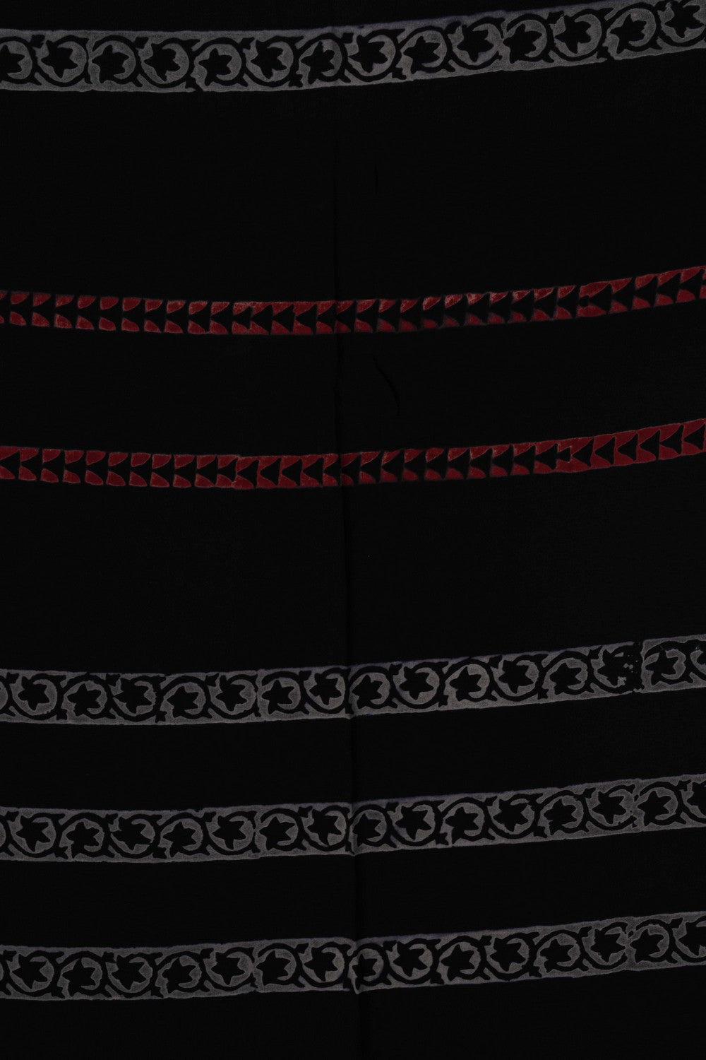 Image of Bagru Geometric Printed Saree