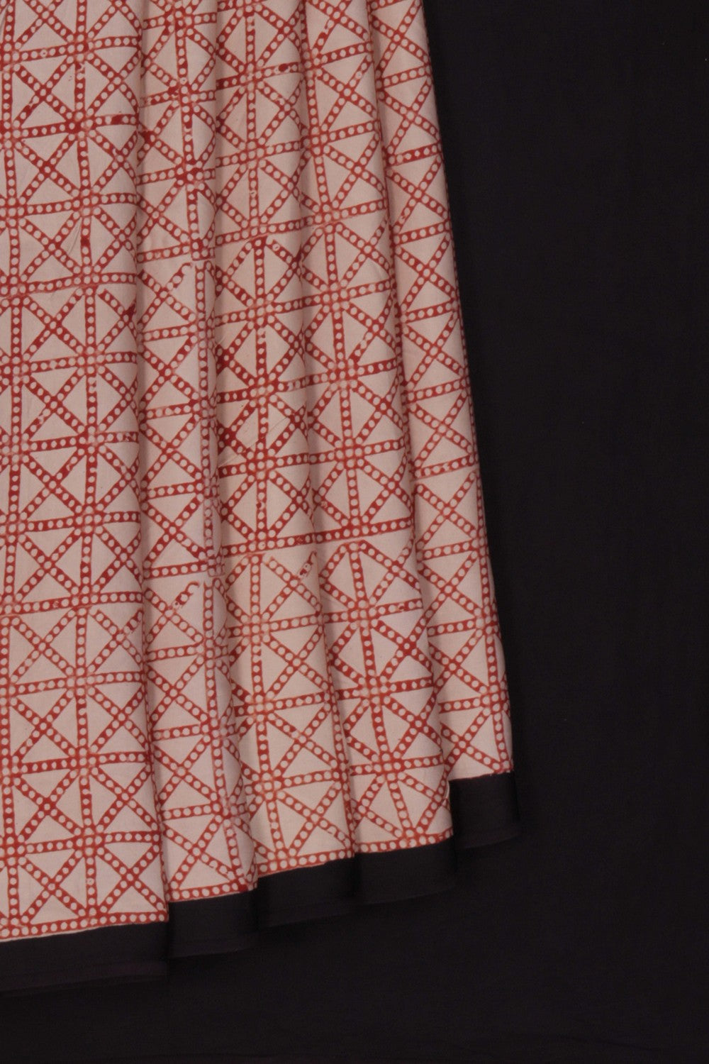 Image of Bagru Geometric Printed Saree