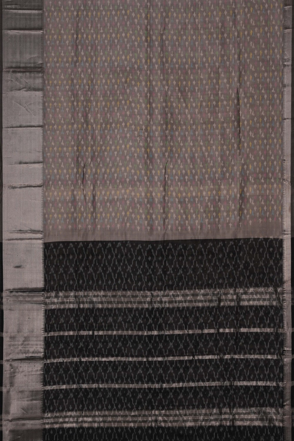 Image of Mangalgiri Silk Grey Saree