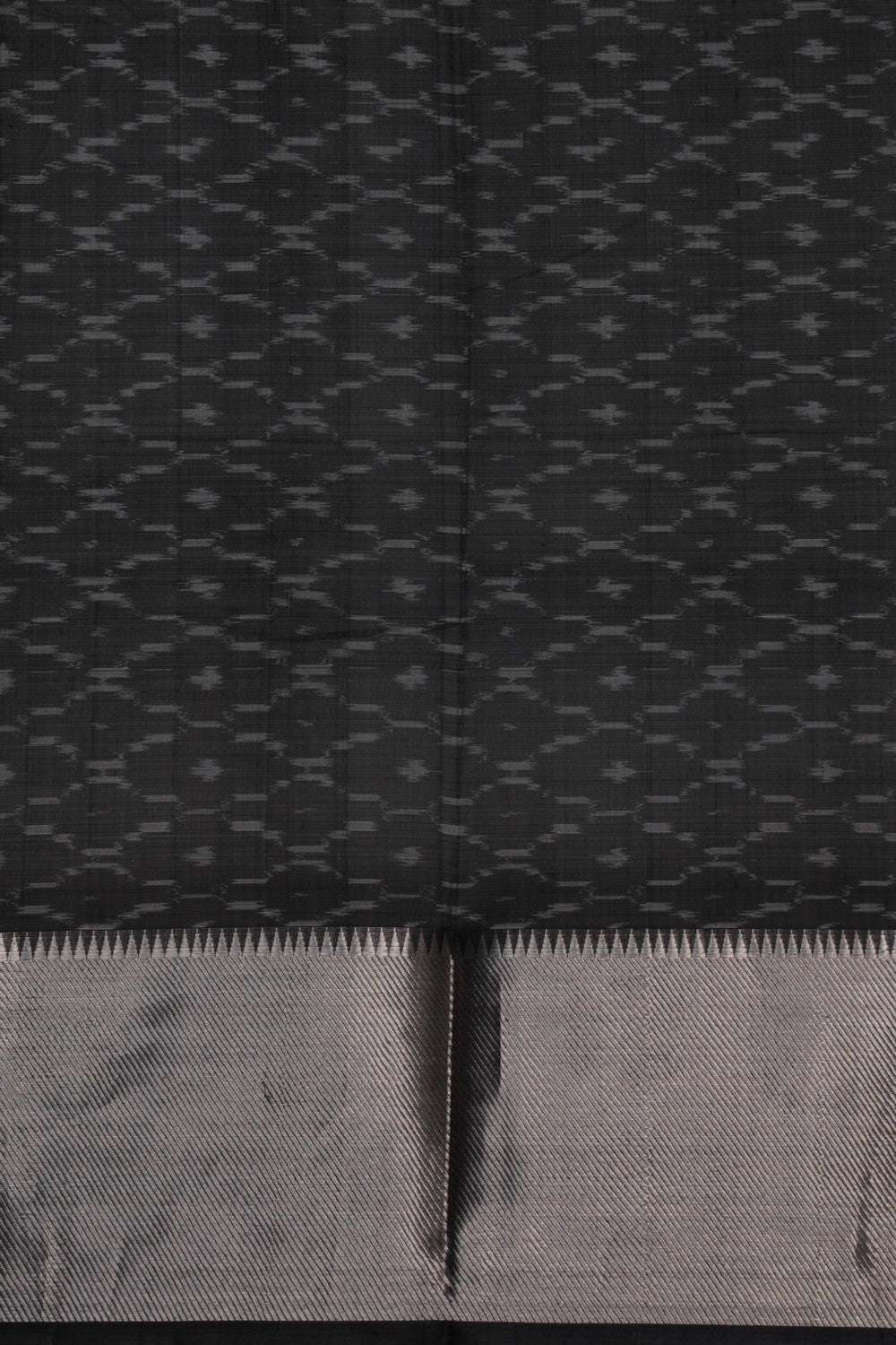 Image of Mangalgiri Silk Grey Saree