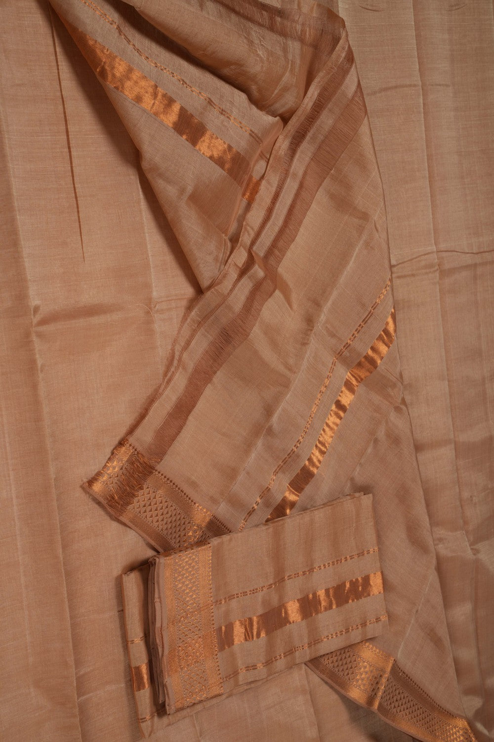 Mangalgiri Silk Beige Dhoti With Kanduva (8 X 4)