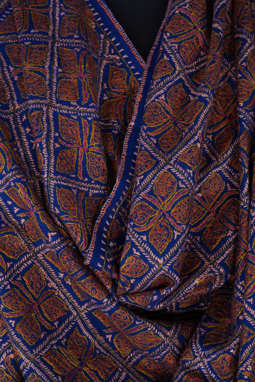 Image of Kashmiri Hand Embroidered Pure Pashmina Stole