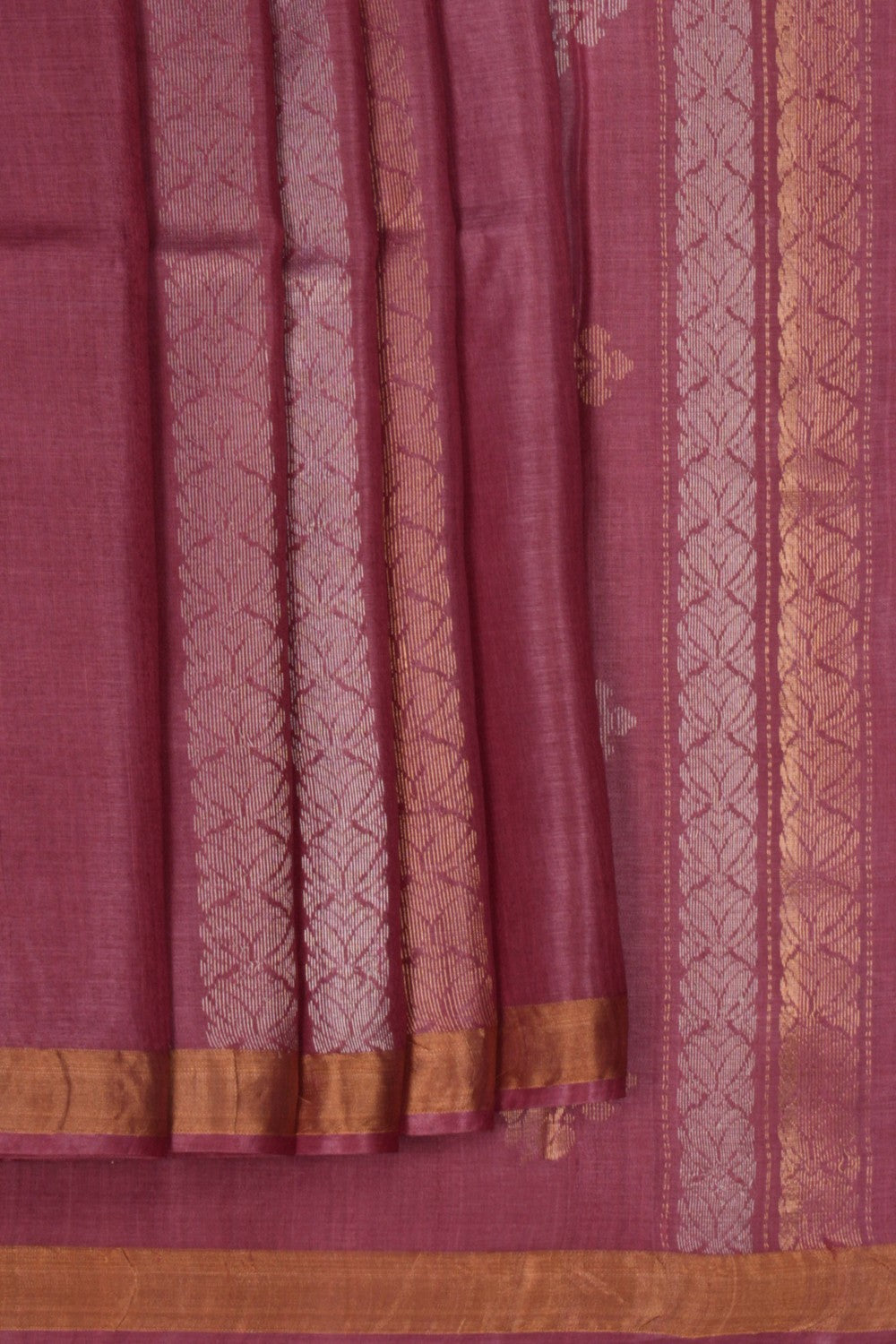 A Tussar Zari Motif Saree