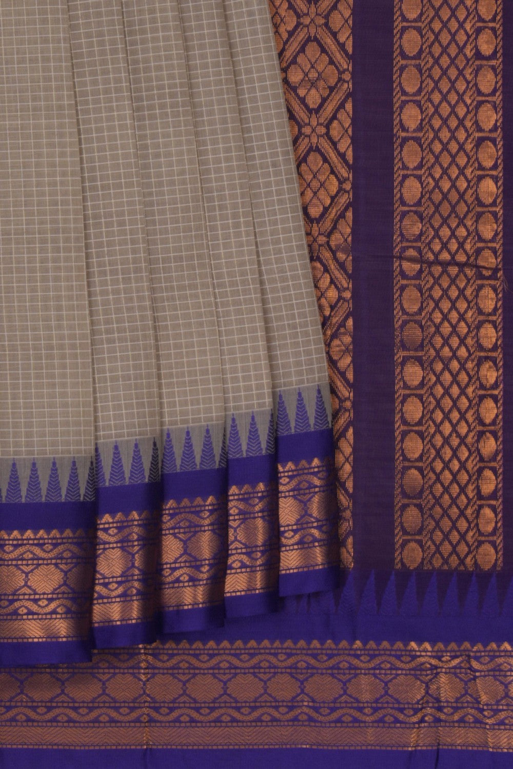 Gadwal Cotton Grey Saree