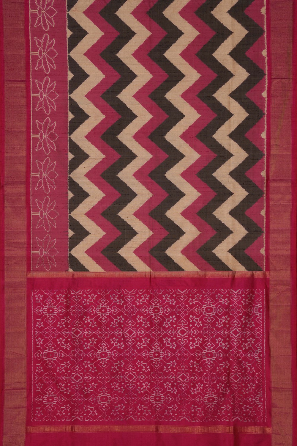 Pochampally Ikat Silk Saree