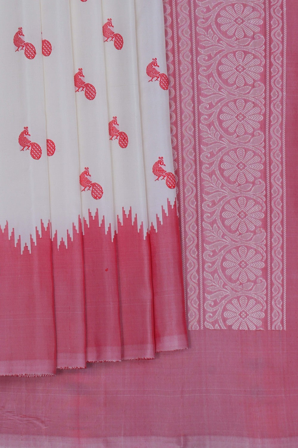Image of Gadwal Silk Off-White Saree