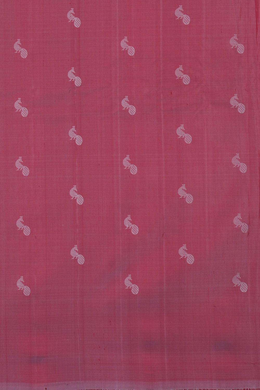 Image of Gadwal Silk Off-White Saree