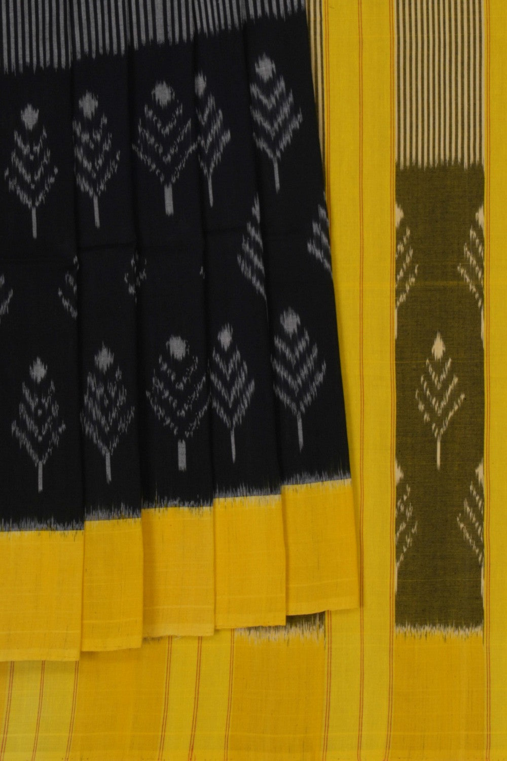 Pochampally Ikat Cotton Black Saree