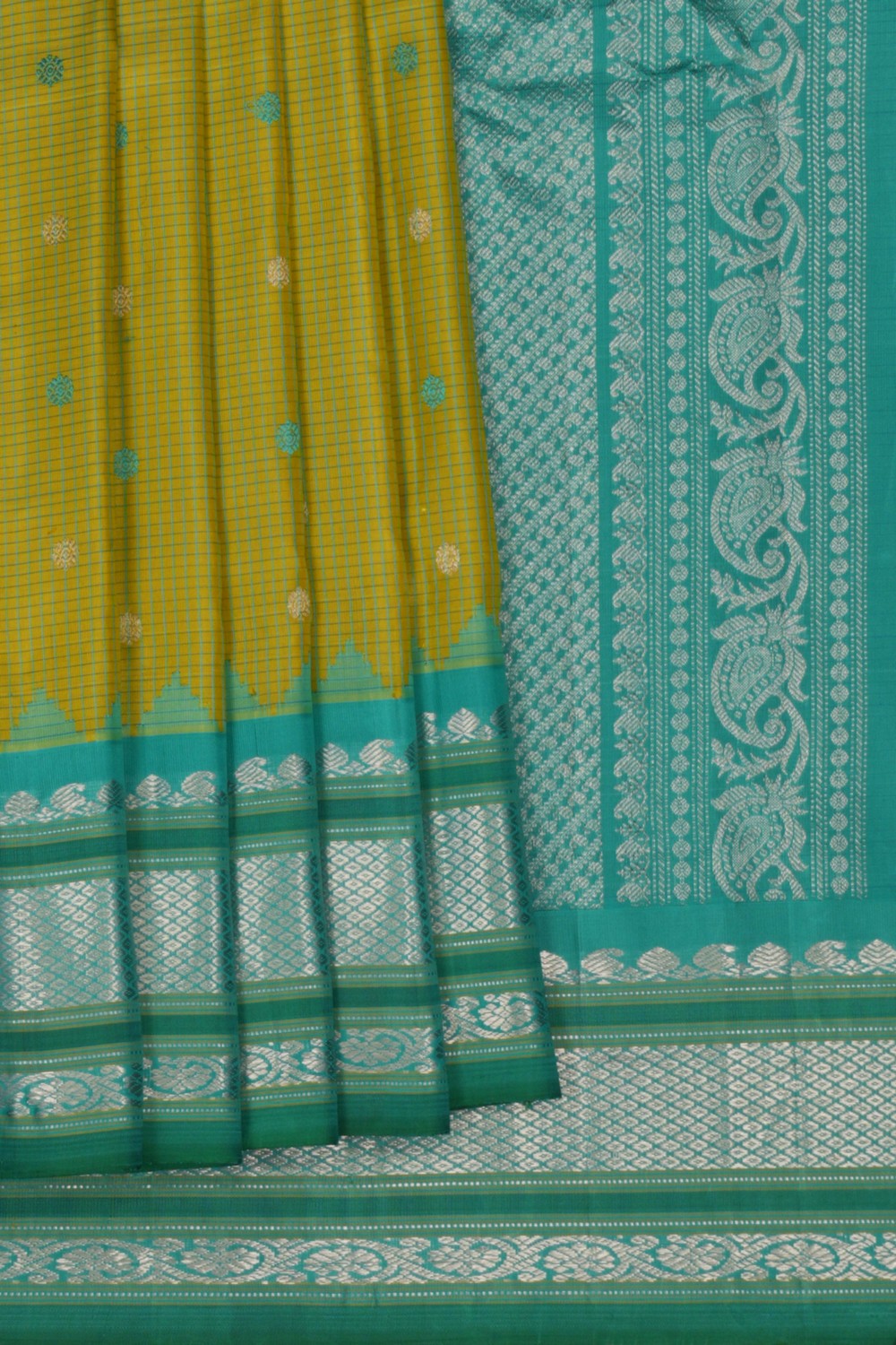 Image of Gadwal Silk Kattam Saree
