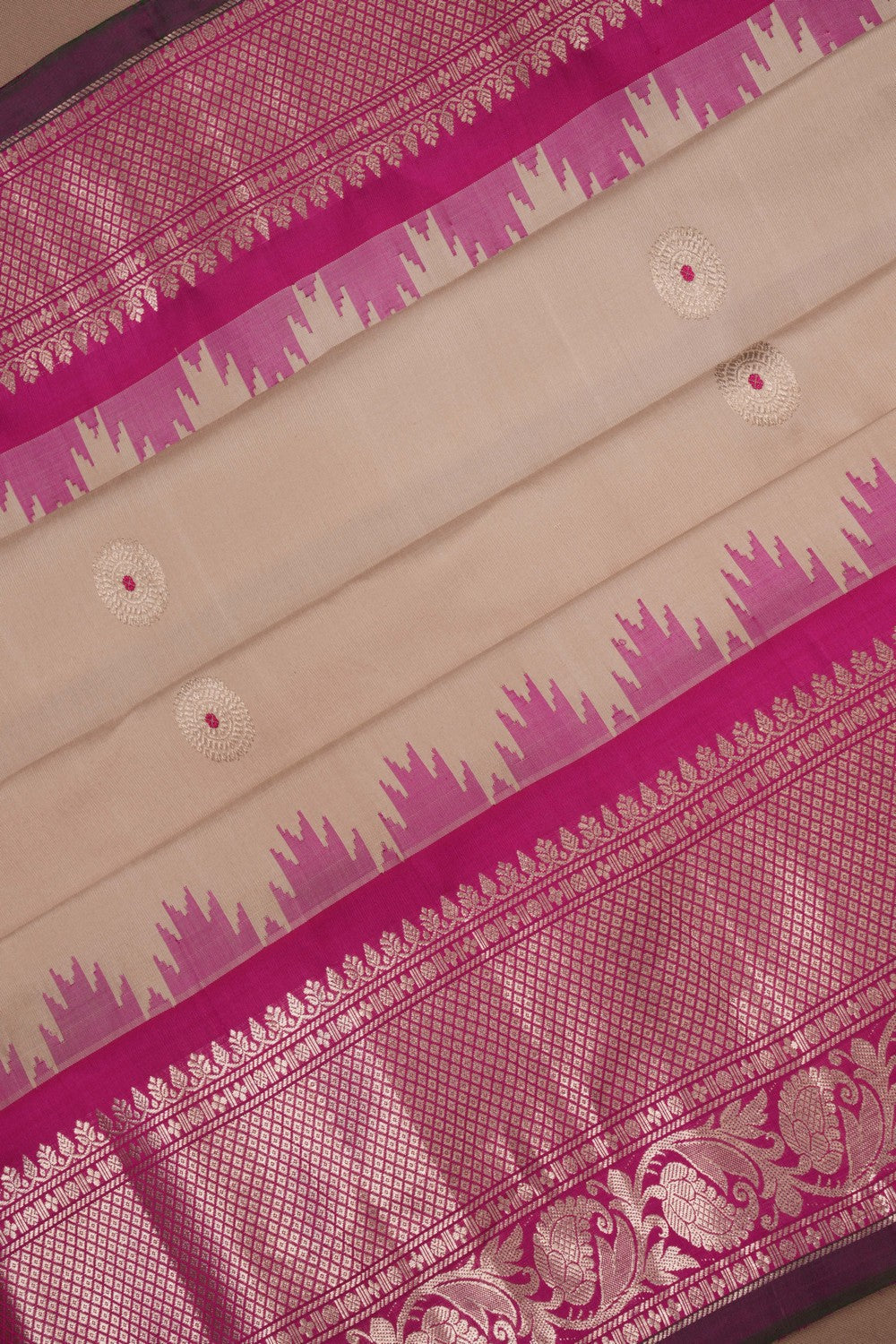 Image of Gadwal Silk Off-White Saree