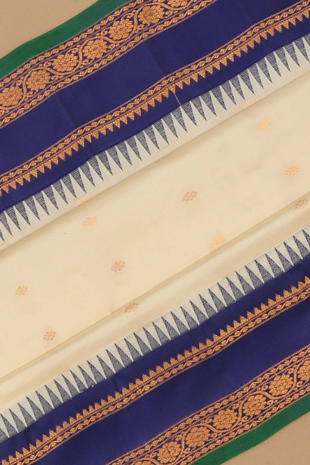 Gadwal Silk Kattam Off-White Saree
