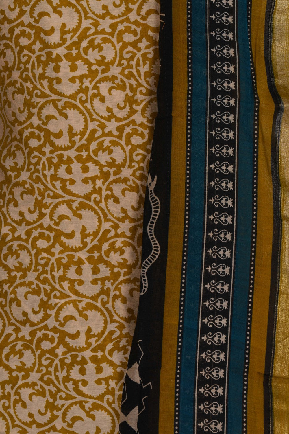 Unstitched Suit Set Green Fabric (3 Pcs Set)