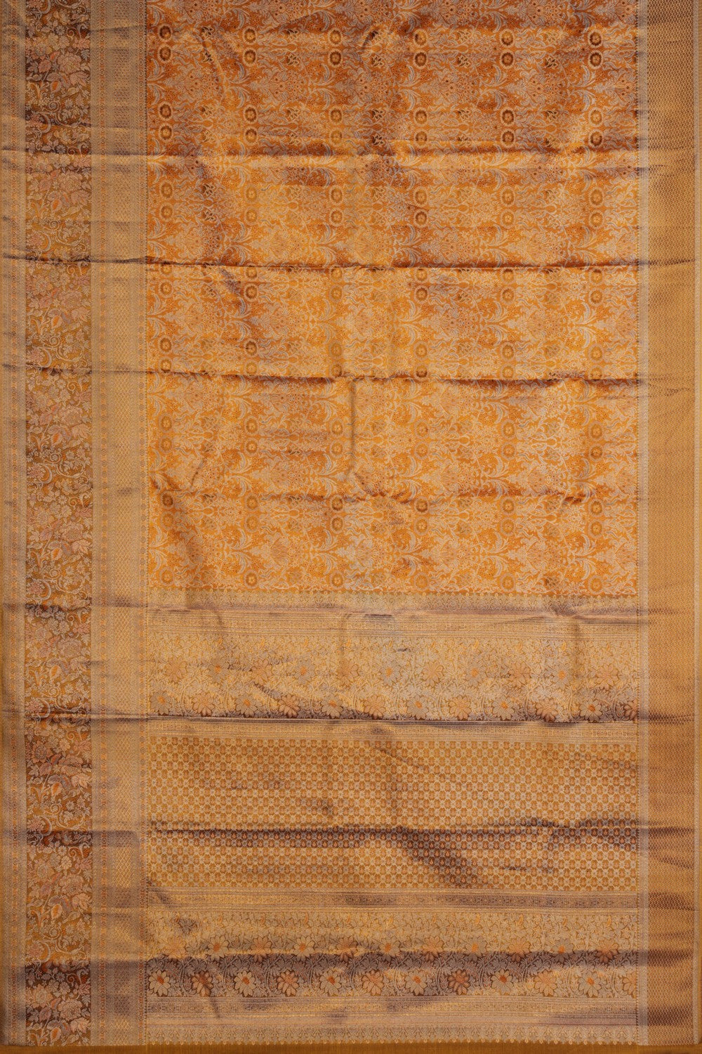 A Gold Tissue Brocade Kanchipattu Saree