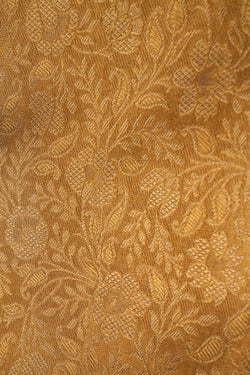 Image of Kanchipattu Gold Tissue Brocade A Rich, Luminous Sheen Saree