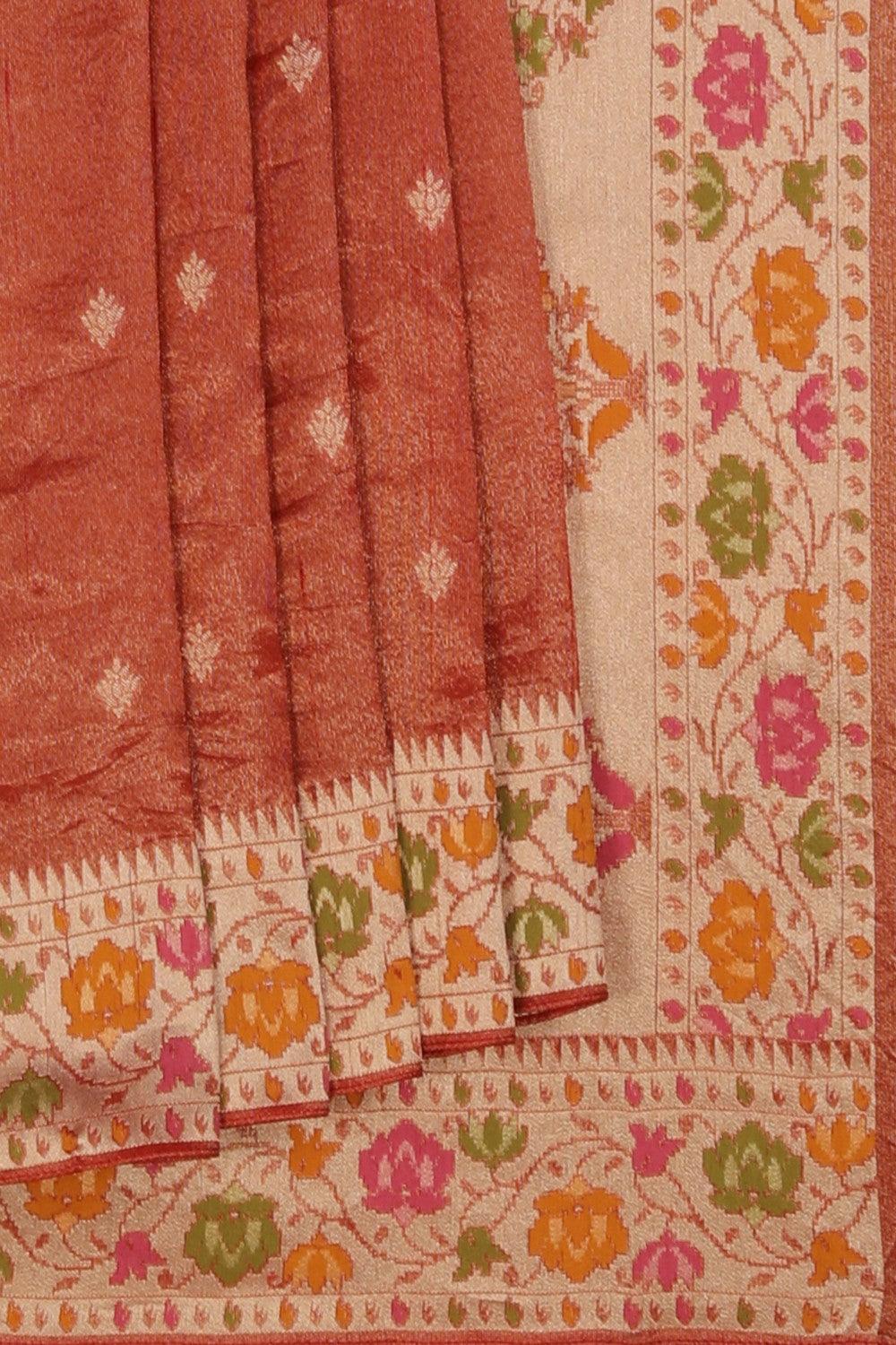 Image of Red Shimmering Saree